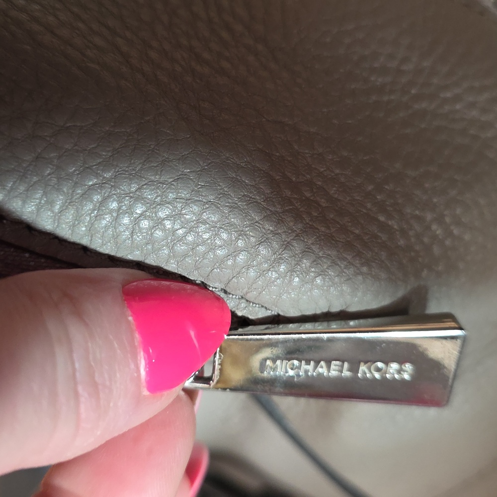 Michael Kors Gray and Black Womens Backpack - Picture 4 of 16